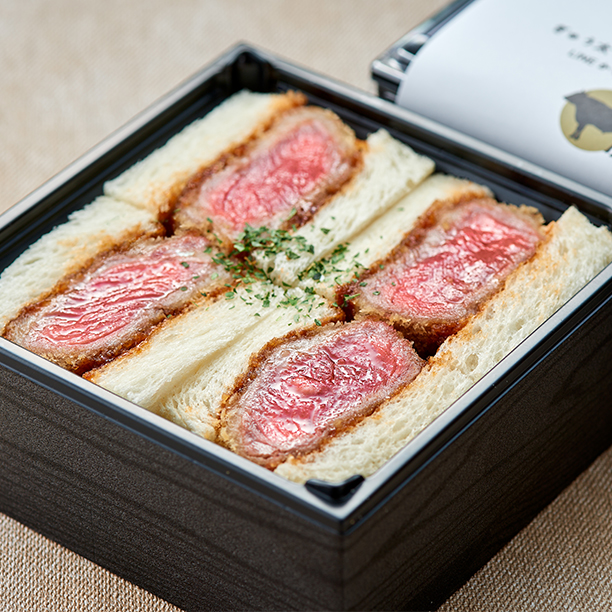 カイノミ牛かつサンド