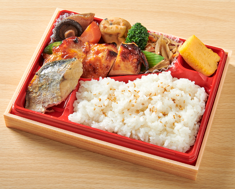 〈佃浅〉【Wメイン】柔らか鶏照焼&鰆西京焼弁当