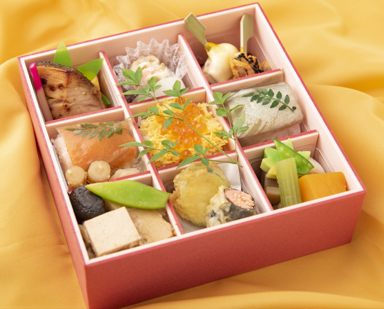 〈懐石料理 青山〉花あかり