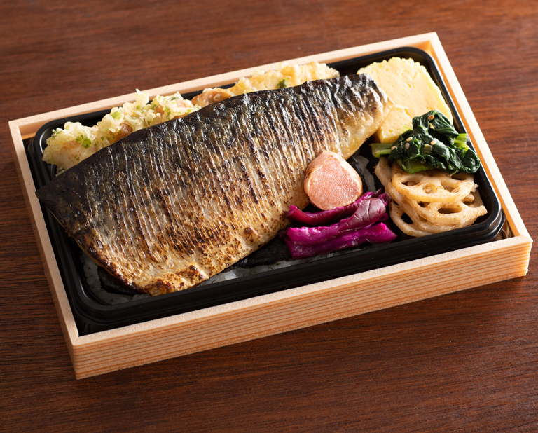 〈ごっつ食べなはれ〉鯖の一夜干し