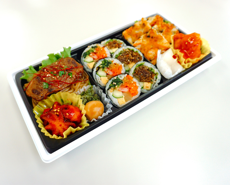 〈カンナムキンパNEO〉黒毛和牛カルビとキンパ彩り膳