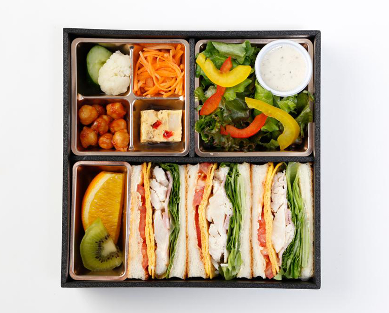 〈西洋銀座〉アメリカンクラブハウスサンドイッチ弁当