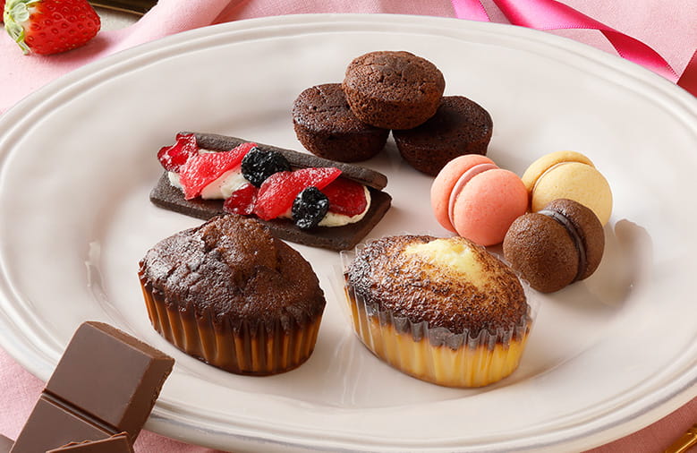 〈シーキューブ〉