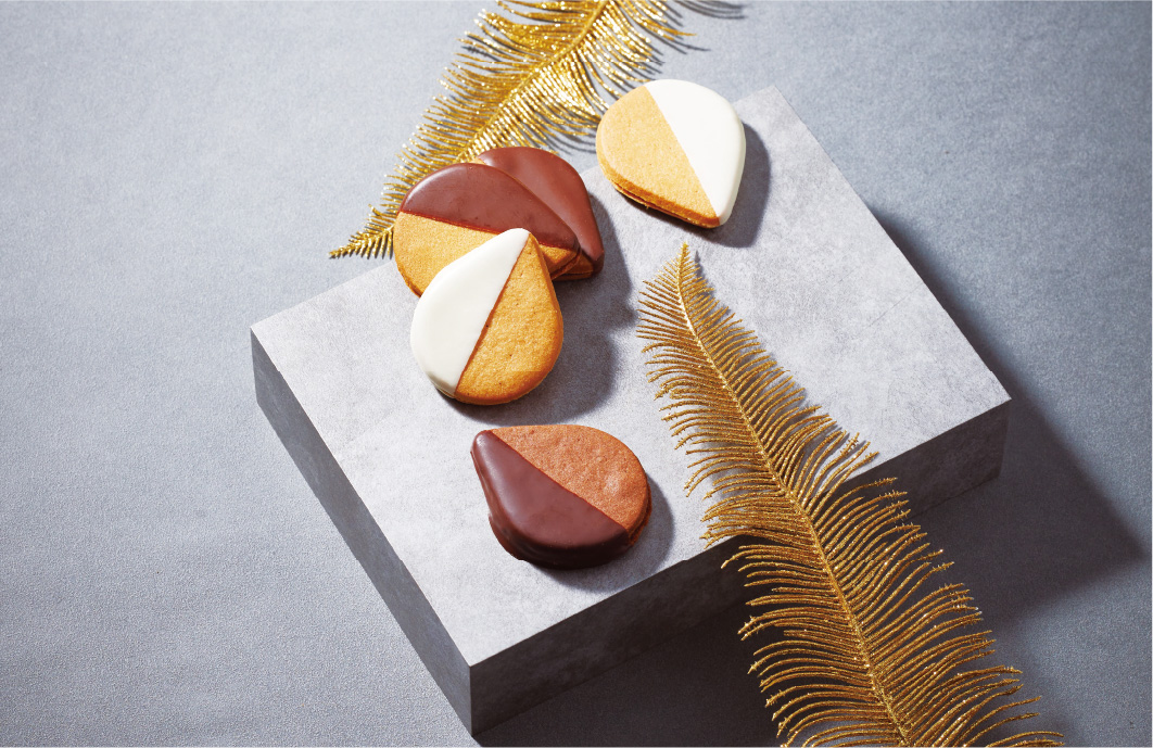 〈ちひろ菓子店〉